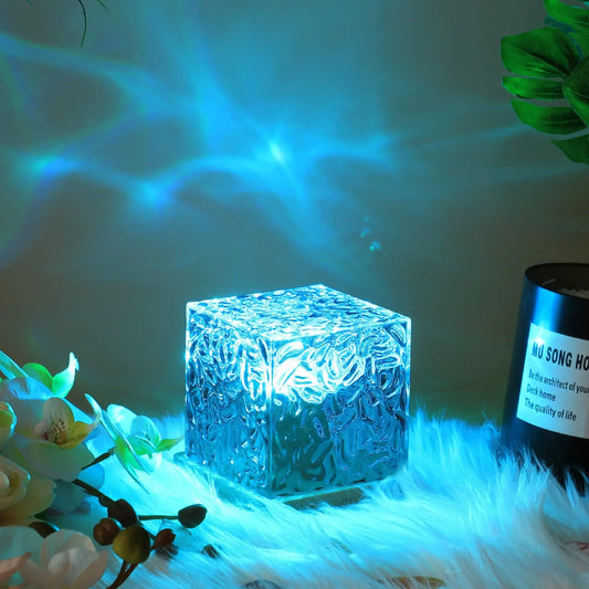 AQUA CUBE RGB BORDSLAMPA